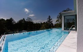 Villa Bauhaus Wellness Apartman Fsz. 3