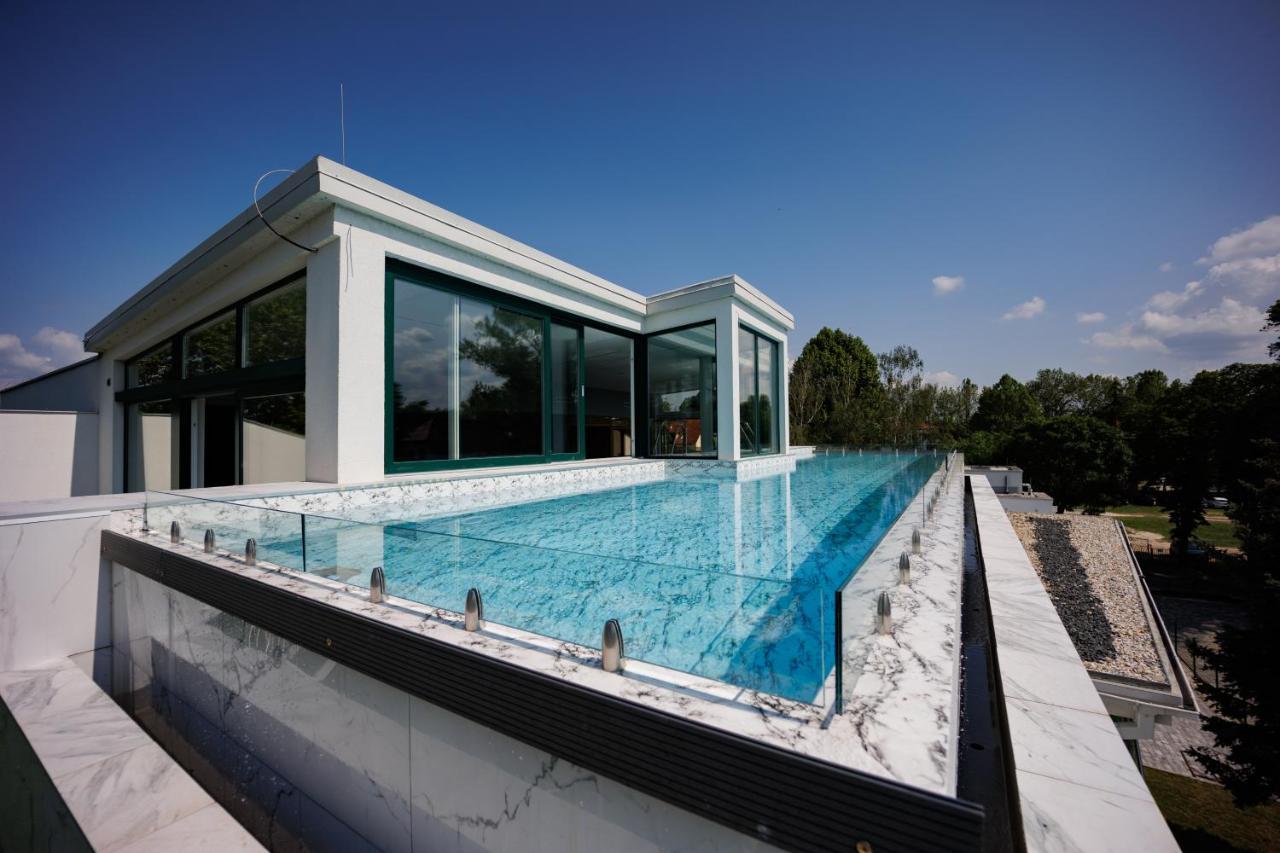 Villa Bauhaus Wellness Apartman Fsz. 3 Siófok Kültér fotó