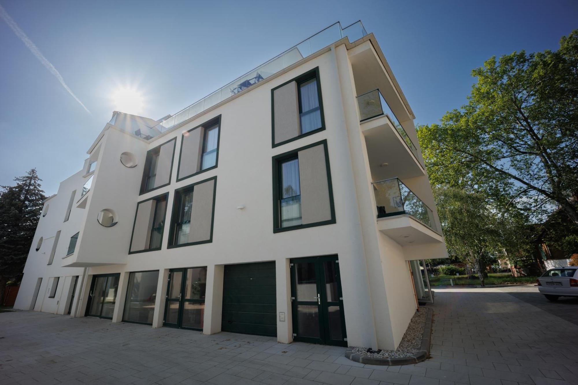 Villa Bauhaus Wellness Apartman Fsz. 3 Siófok Kültér fotó